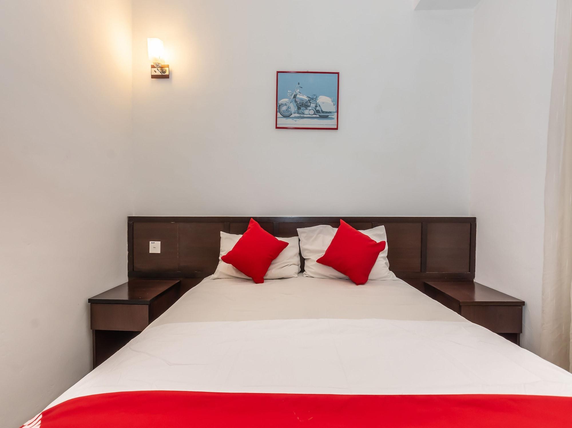 Oyo 1192 Hash House Hotel Malacca Esterno foto