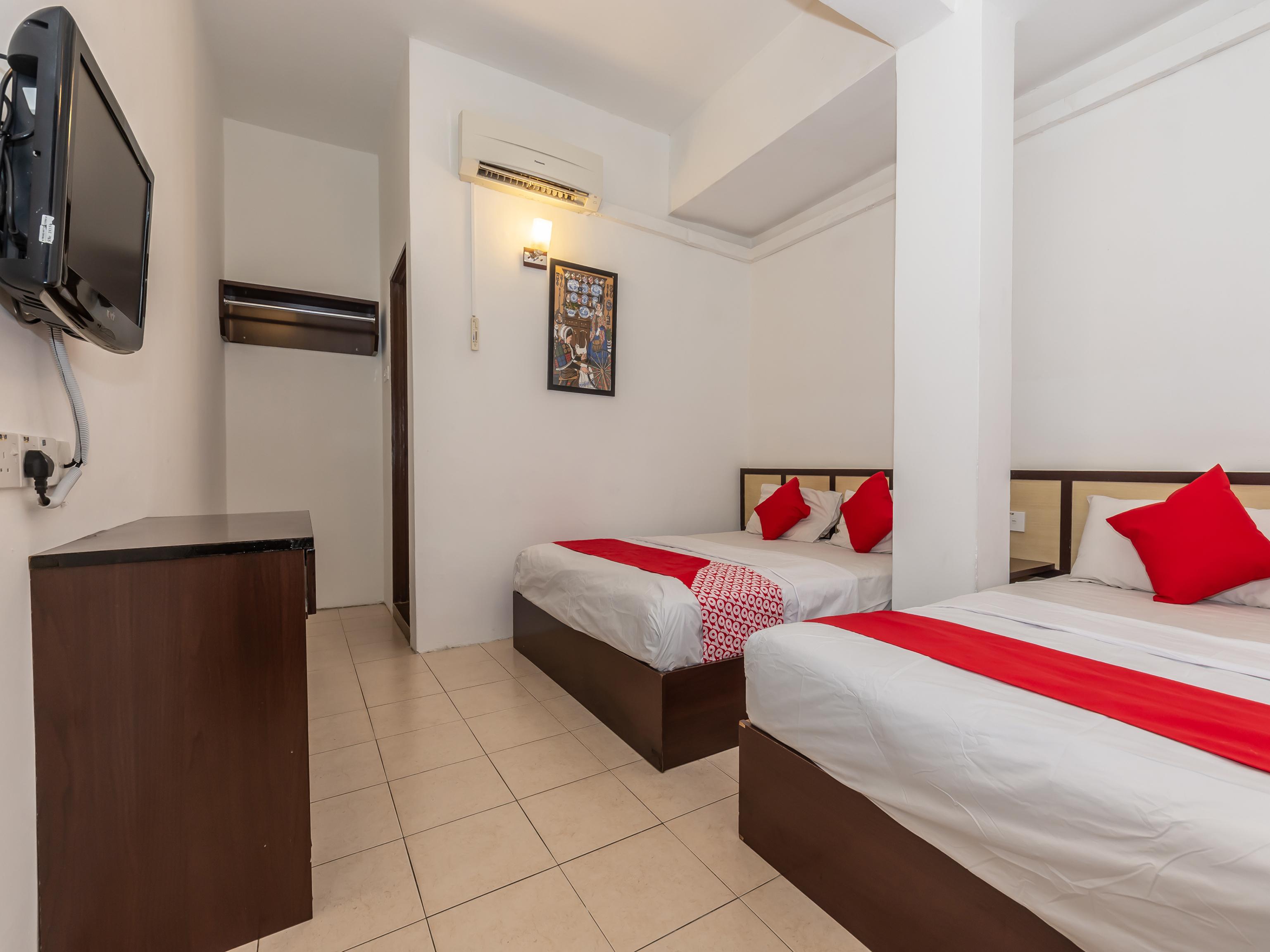 Oyo 1192 Hash House Hotel Malacca Esterno foto