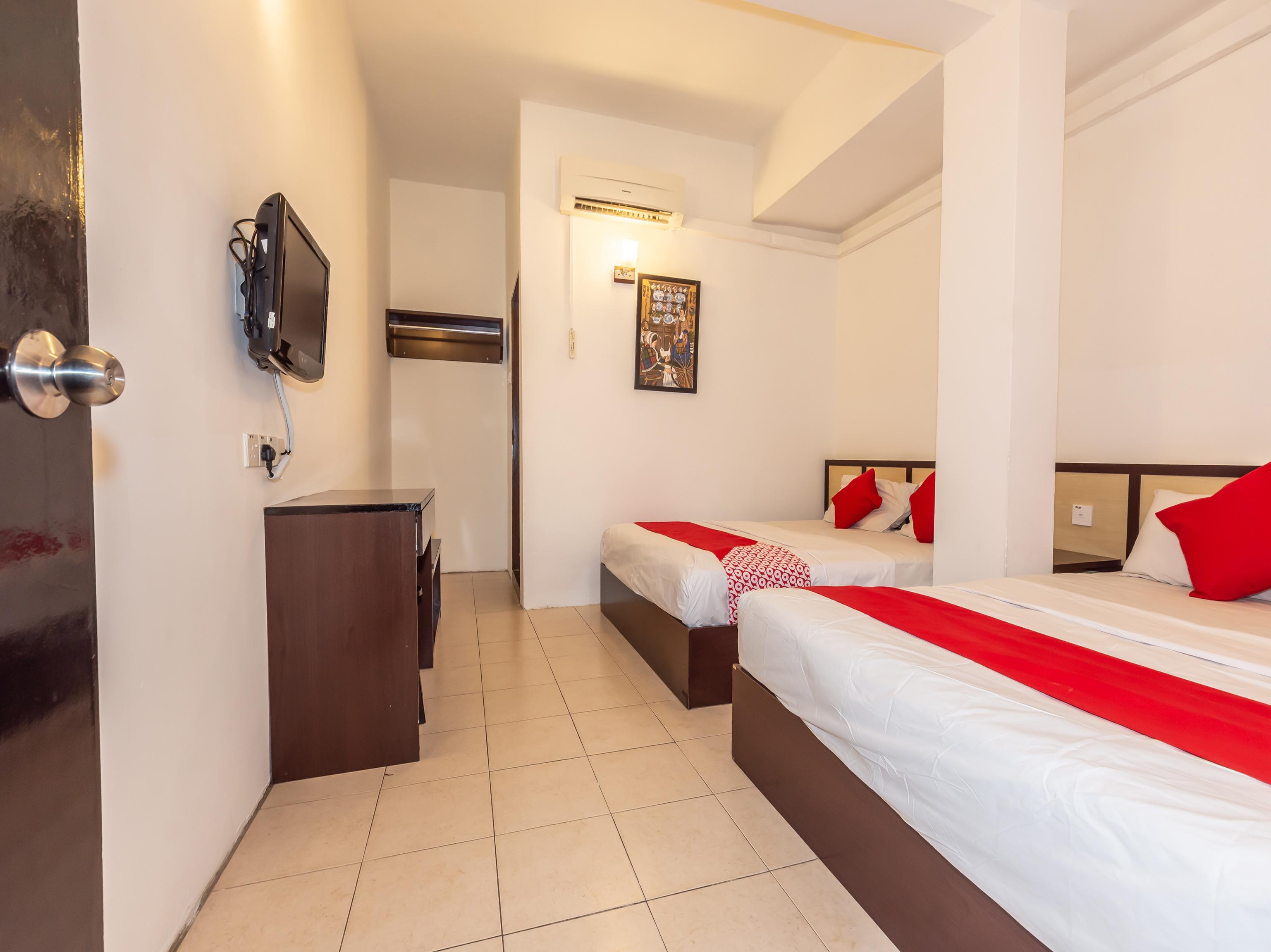 Oyo 1192 Hash House Hotel Malacca Esterno foto